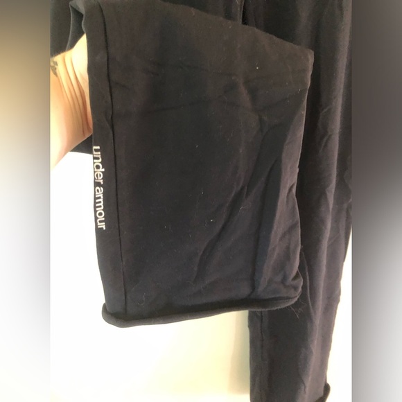 🐱 UnderArmor Pants - Picture 3 of 4